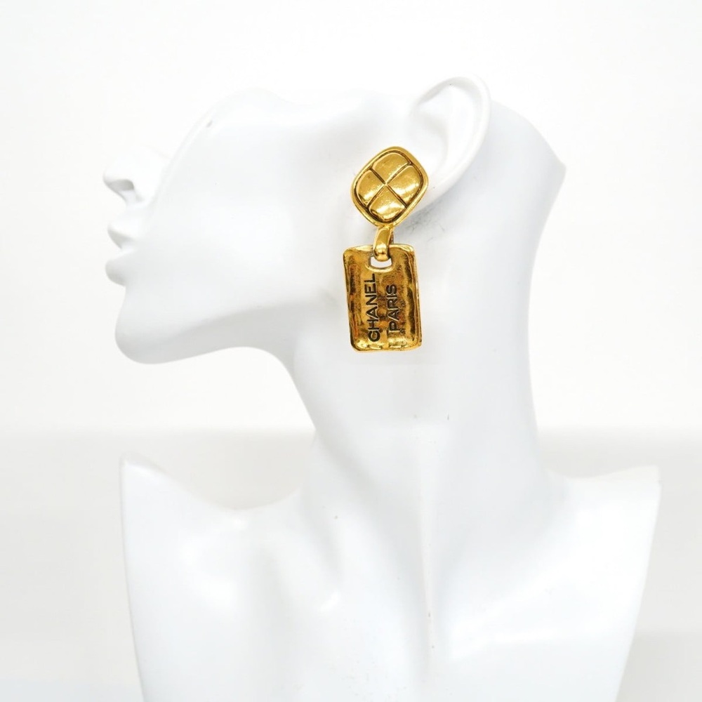 Authentic CHANEL gold plated vintage 90s clip on earrings - Picture 7 of 7
